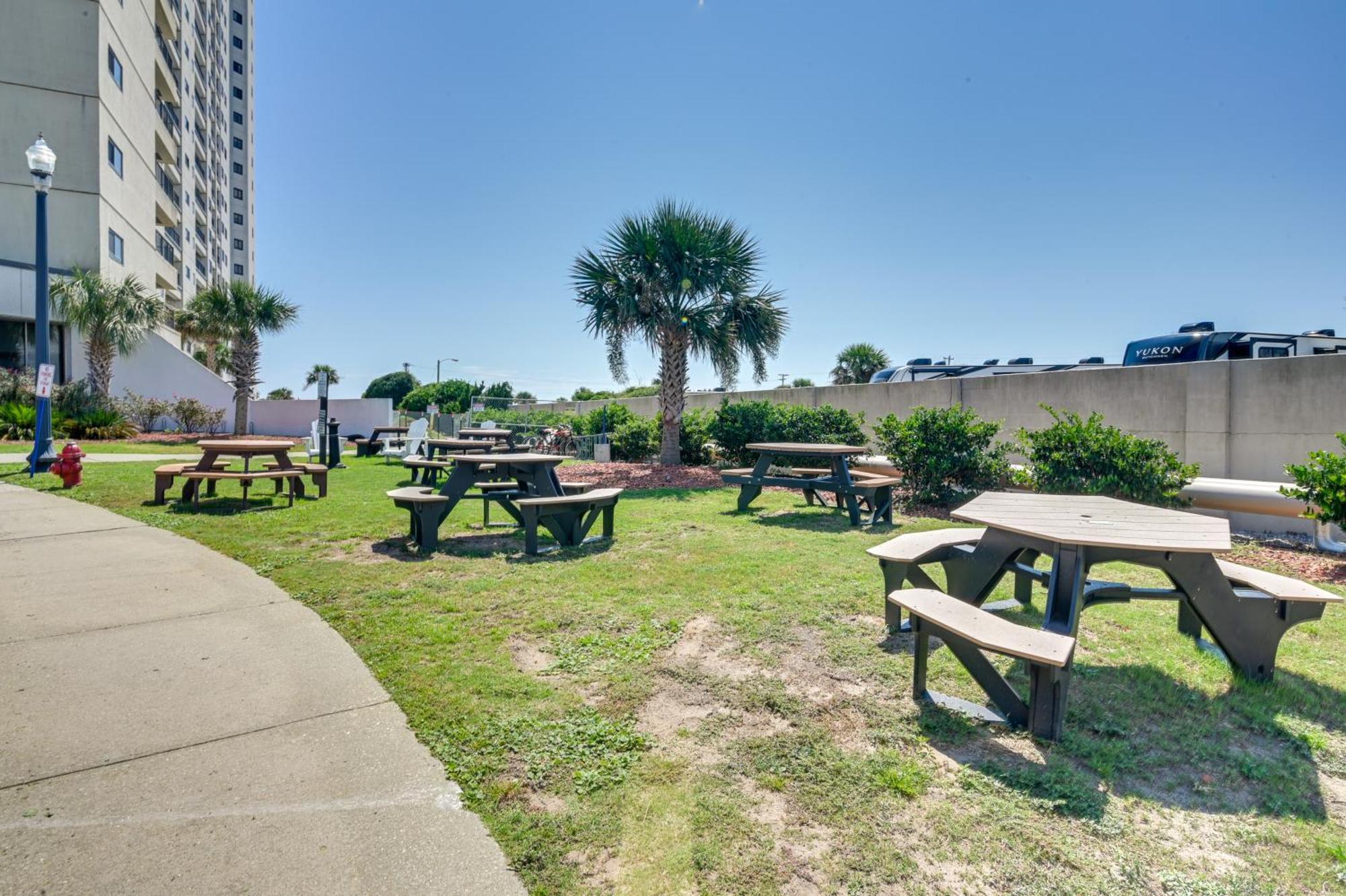 Renovated Oceanfront Resort Condo With Balcony Myrtle Beach Exteriör bild